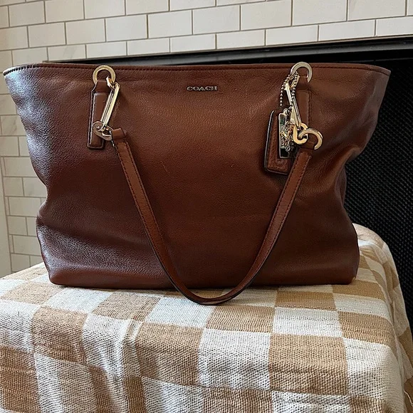 Brown leather coach purse - Picture 1 of 10